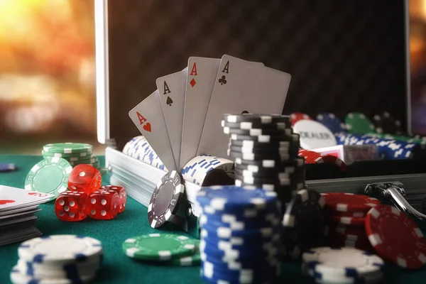 Battle for the jackpot: Test transparent gambling strategies